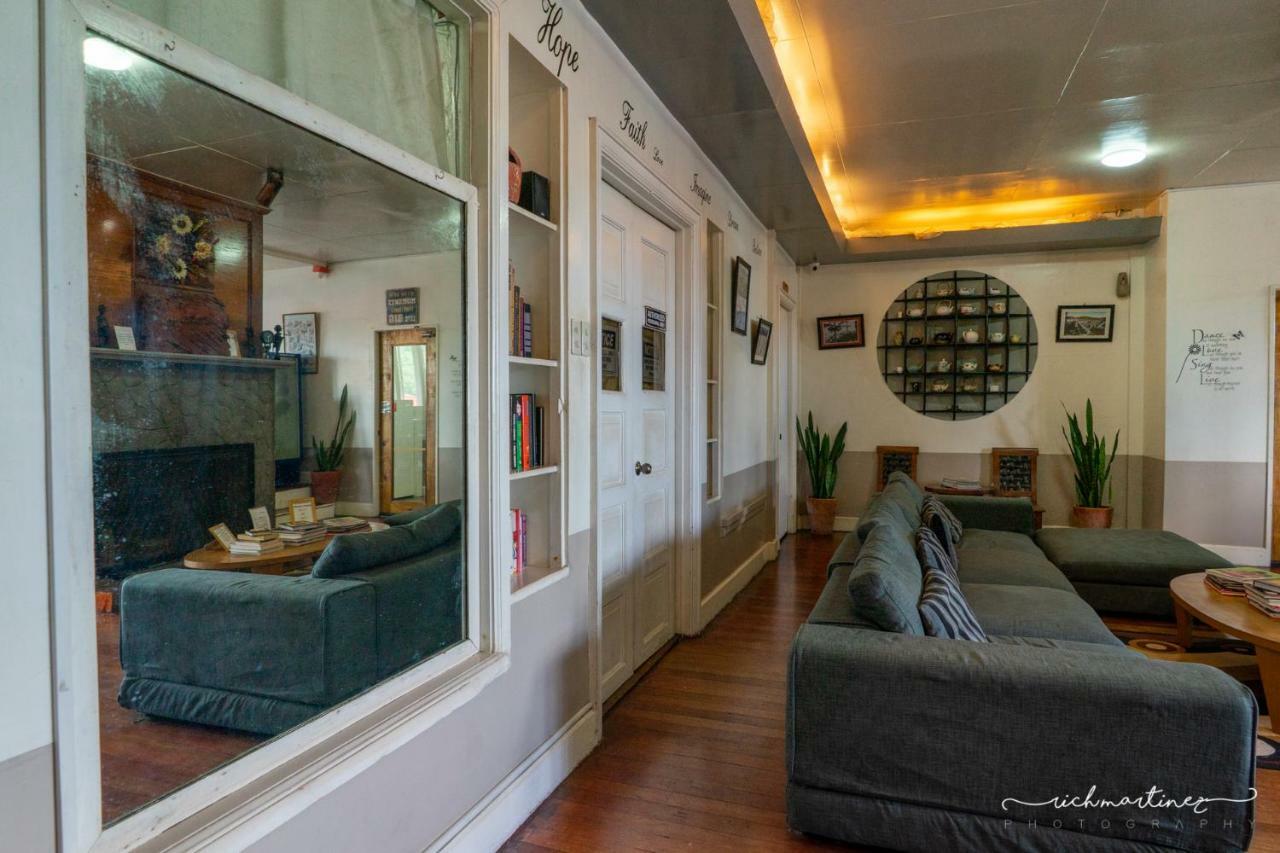 Old Orangewood Bed & Breakfast Baguio City Exterior foto